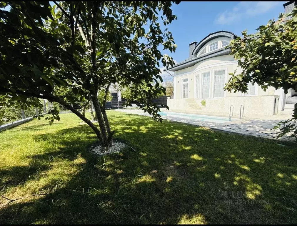 Дом в Краснодарский край, Сочи Светлана мкр, ул. Грибоедова (200 м) - Фото 2