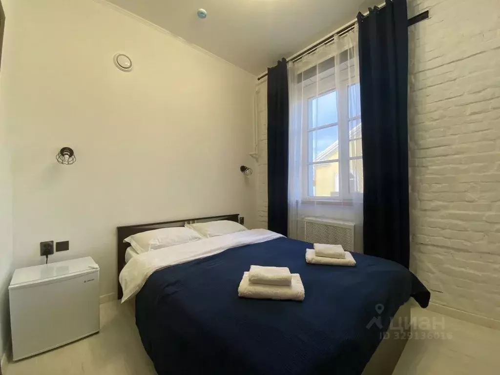 Комната Псковская область, Псков Вокзальная ул., 26 (15.0 м) - Фото 1