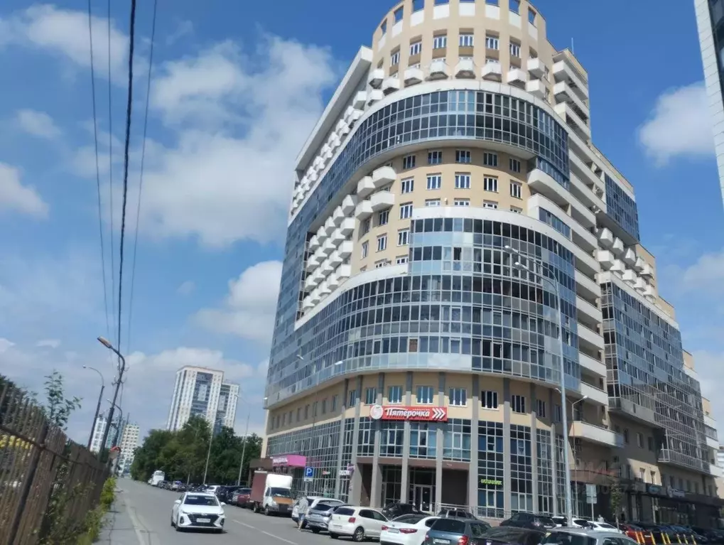 Студия Свердловская область, Екатеринбург ул. Крестинского, 35 (21.0 ... - Фото 1