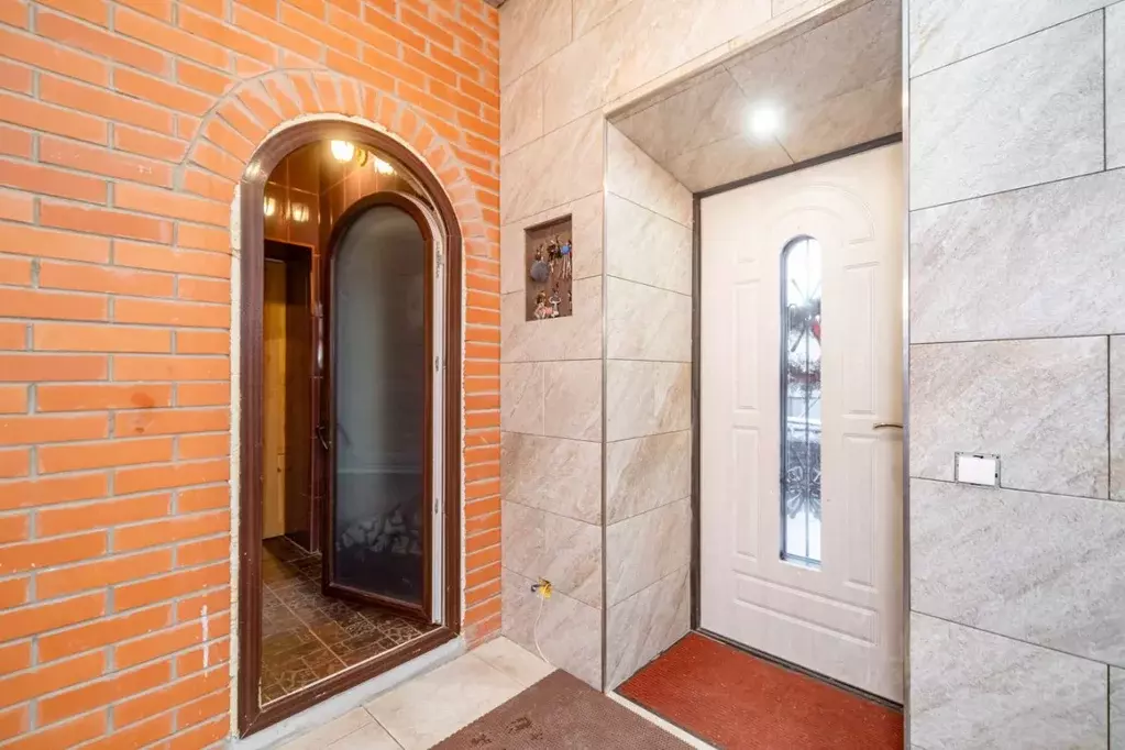 Дом в Карелия, Петрозаводск Бородинская ул., 12 (280 м) - Фото 2