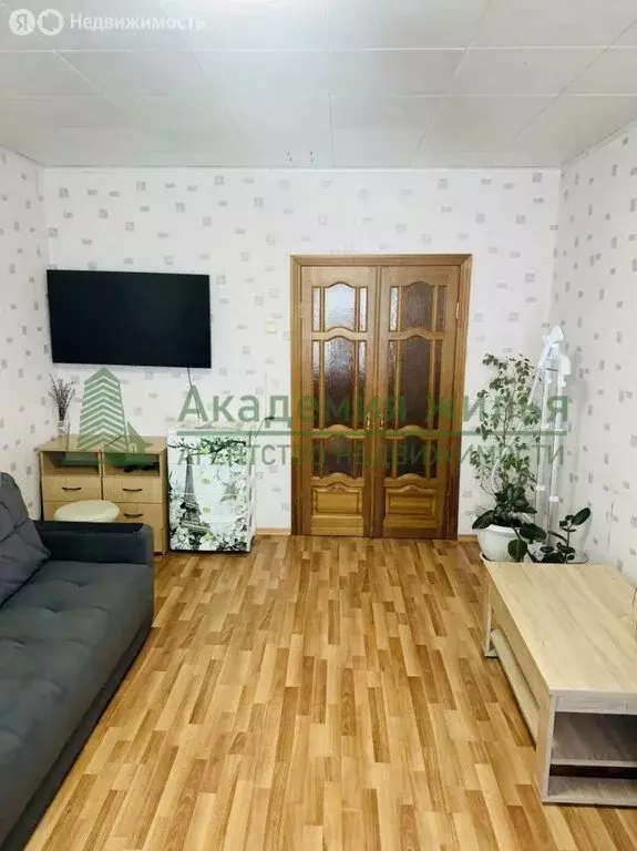 3-комнатная квартира: Саратов, улица имени А.И. Куприянова, 11 (62.8 ... - Фото 2