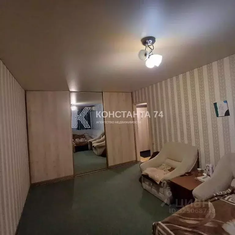 1-к кв. Челябинская область, Челябинск просп. Победы, 113 (33.0 м) - Фото 1