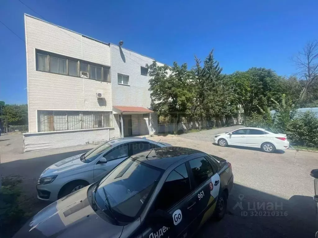 Помещение свободного назначения в Белгородская область, Старый Оскол ... - Фото 0