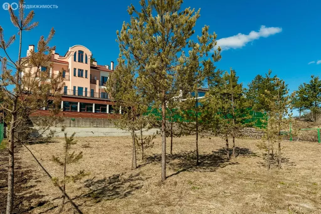 Дом в посёлок Ленинское, улица Солнечная Поляна, 8 (950 м) - Фото 1