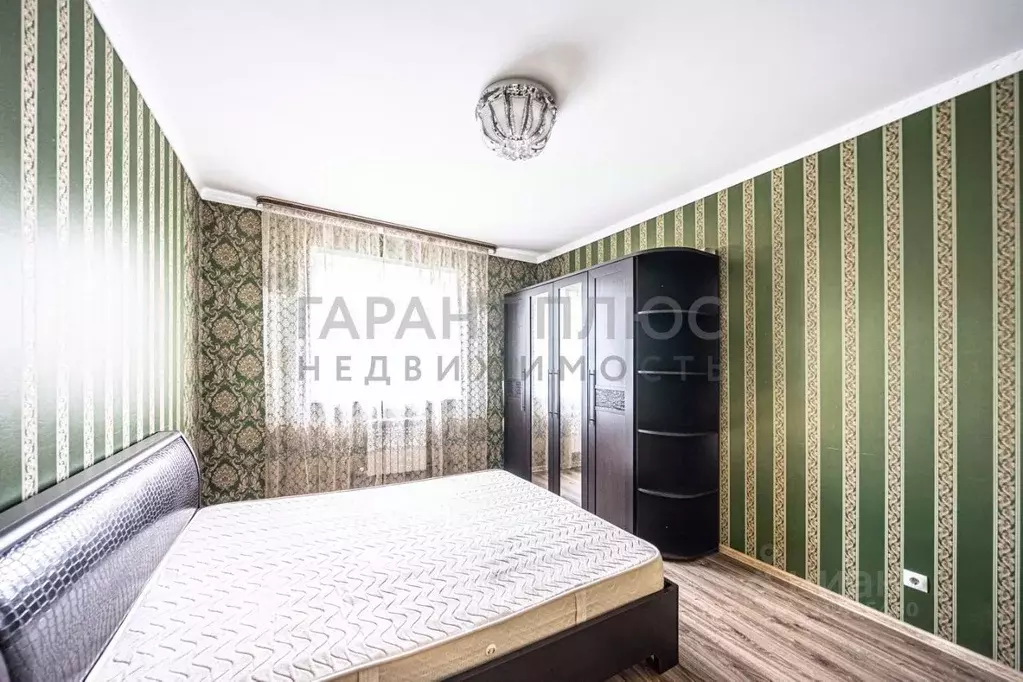 2-к кв. Липецкая область, Липецк пер. Балакирева, 1 (75.0 м) - Фото 1