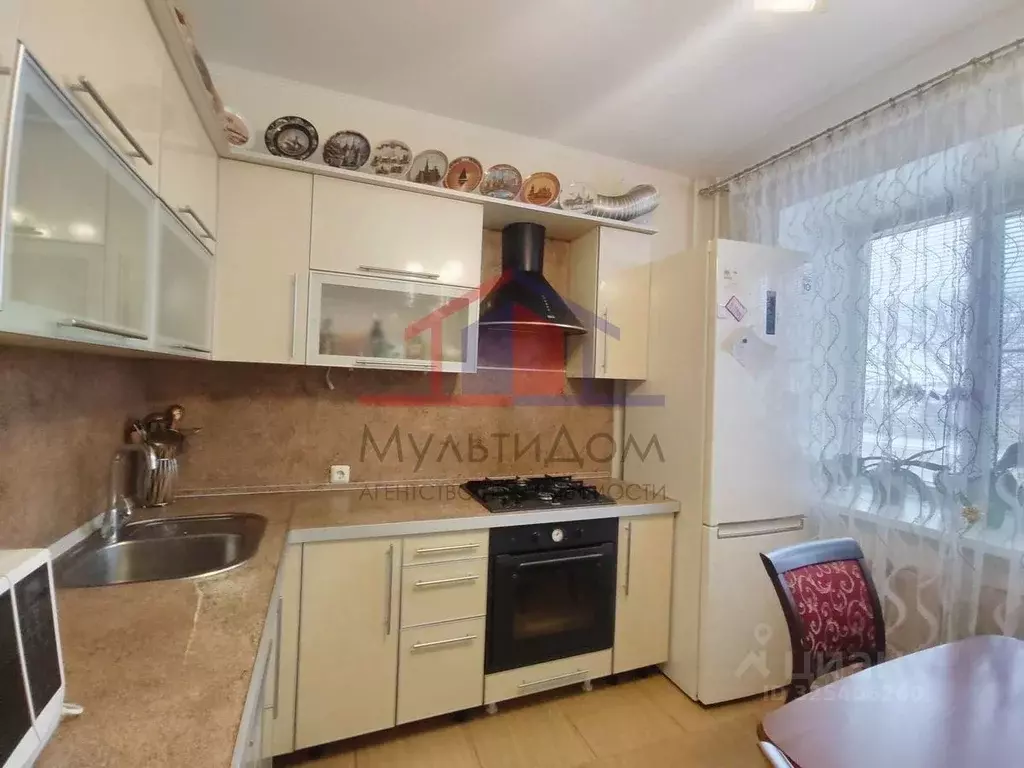 3-к кв. Белгородская область, Губкин ул. Раевского, 12Б (88.7 м) - Фото 2