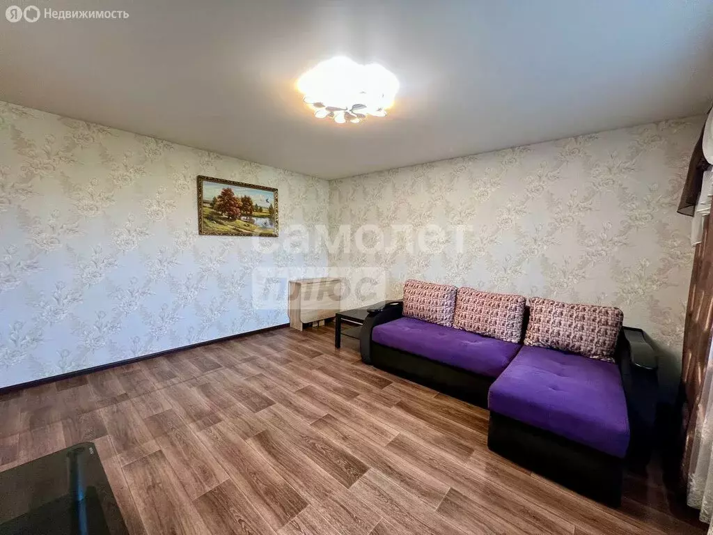 3-комнатная квартира: Сыктывкар, проспект Бумажников, 29 (63 м) - Фото 1