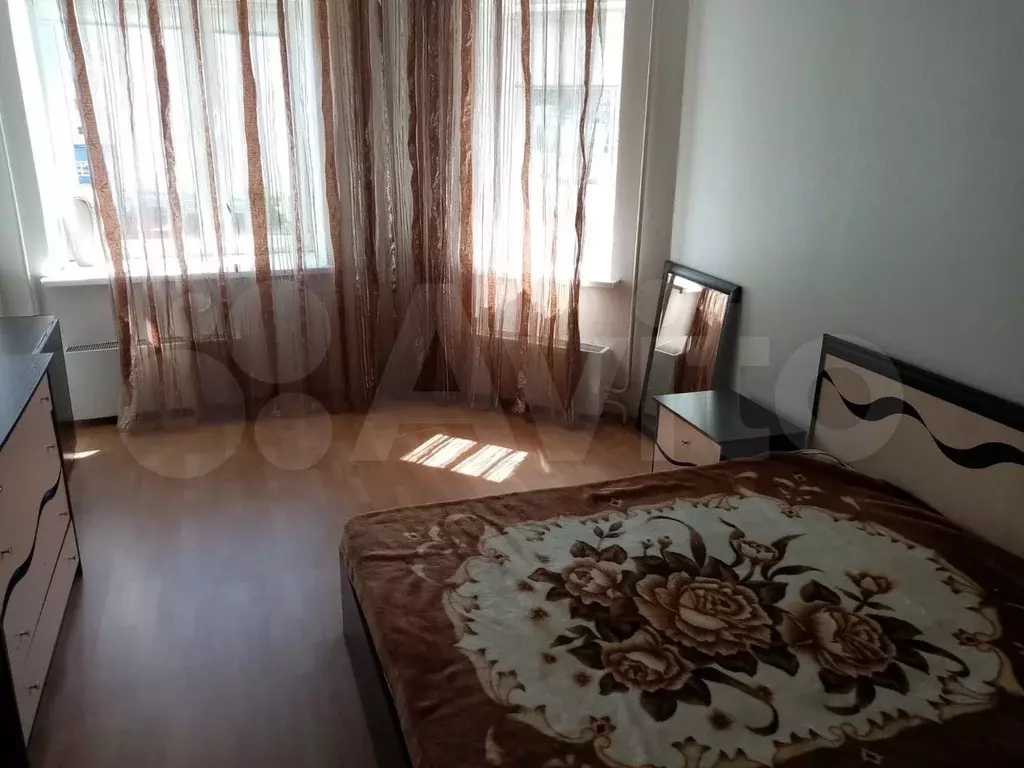 1-к. квартира, 40 м, 5/10 эт. - Фото 0
