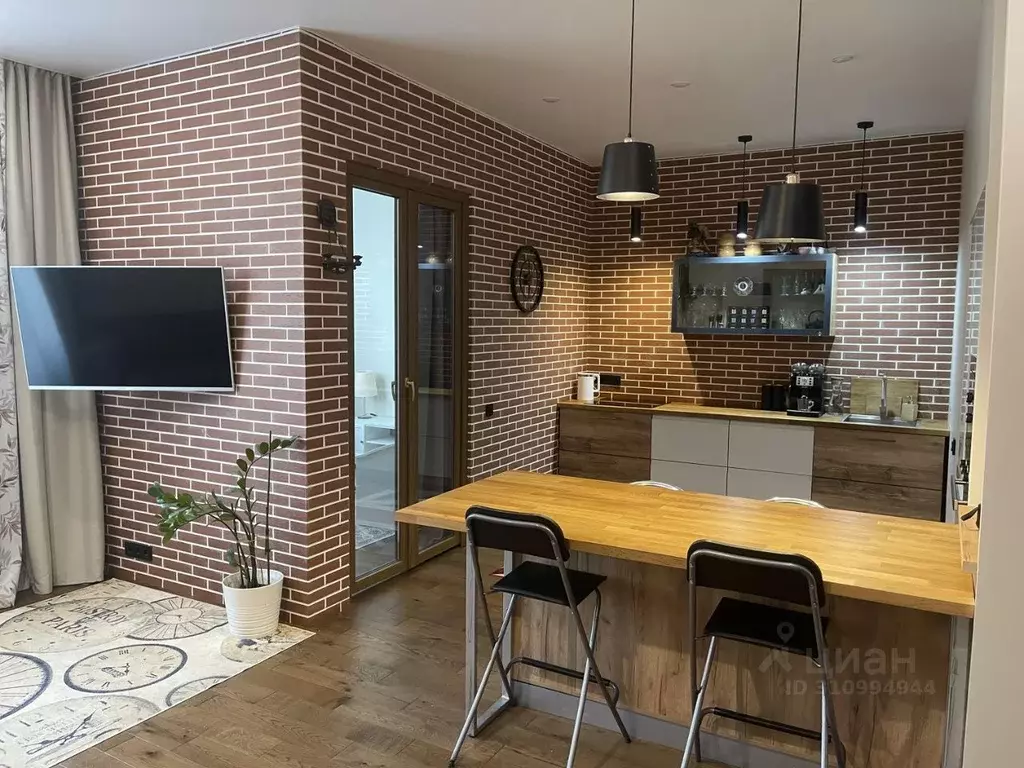 2-к кв. Московская область, Красногорск ул. Имени Головкина, 7 (74.0 ... - Фото 1