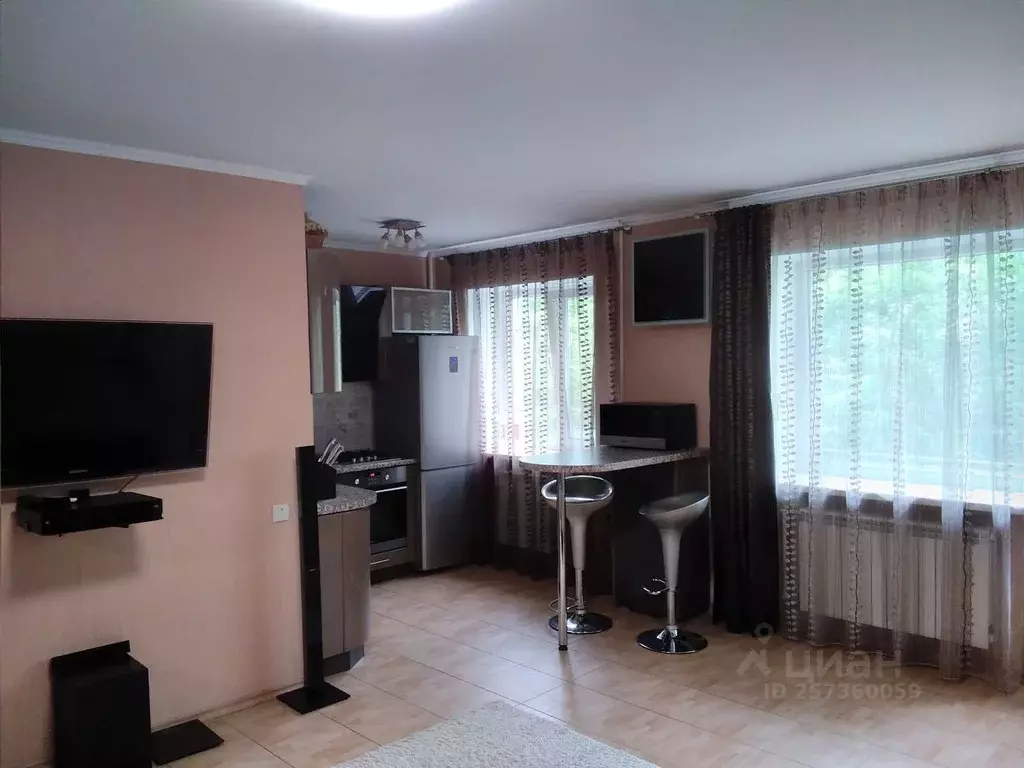 1-к кв. Саратовская область, Саратов Вольская ул., 8А (35.0 м) - Фото 0