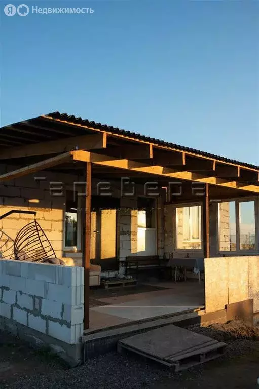 Дом в Солонцы, микрорайон Светлый, 94 (181 м) - Фото 1