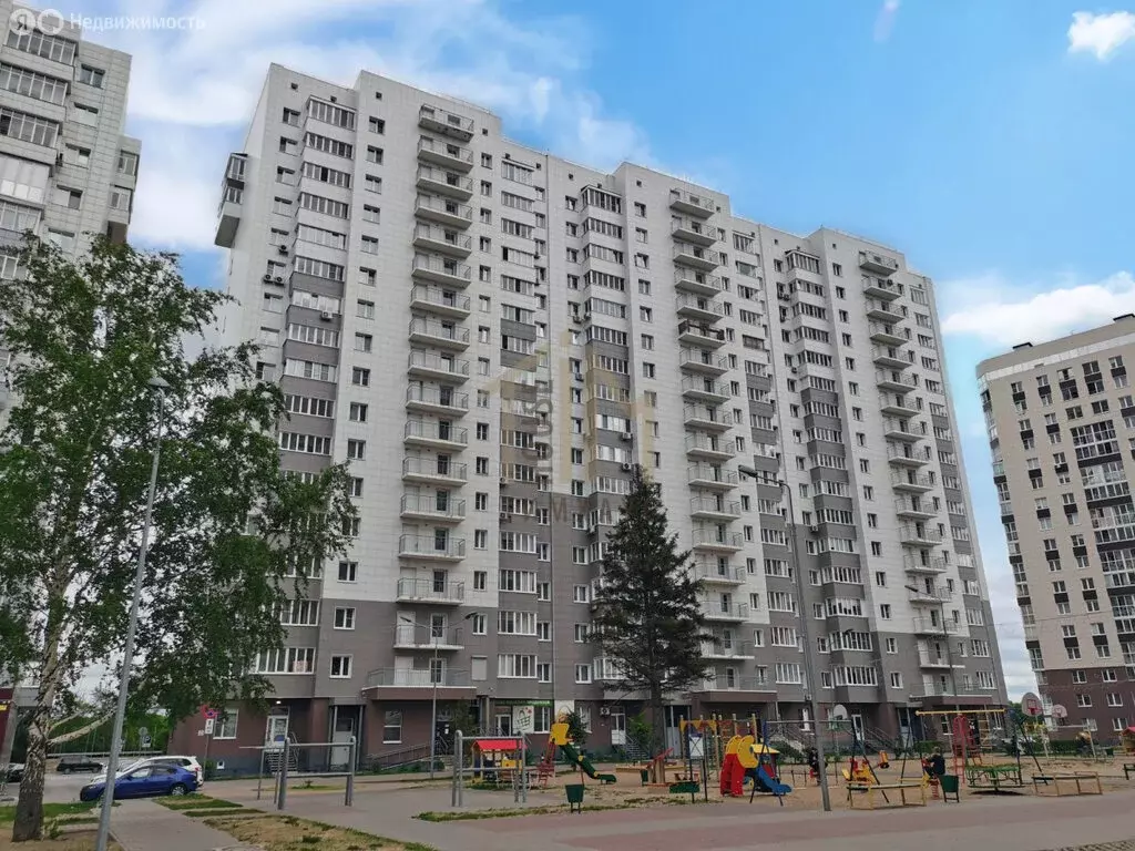 1-комнатная квартира: Омск, улица Конева, 8 (43 м) - Фото 1