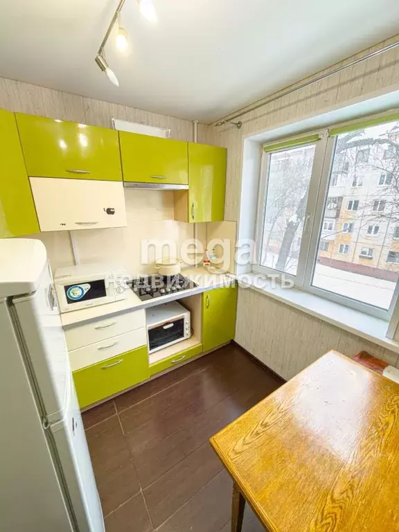 2-к кв. Башкортостан, Уфа Интернациональная ул., 79 (44.4 м) - Фото 1