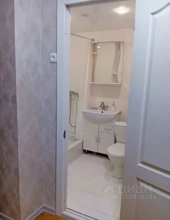 1-к кв. Саратовская область, Балаково ш. Саратовское, 69/6 (37.8 м) - Фото 0