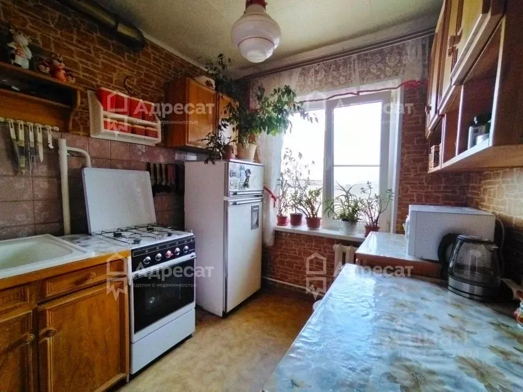 2-к кв. Волгоградская область, Волгоград Краснополянская ул., 2 (45.0 ... - Фото 1