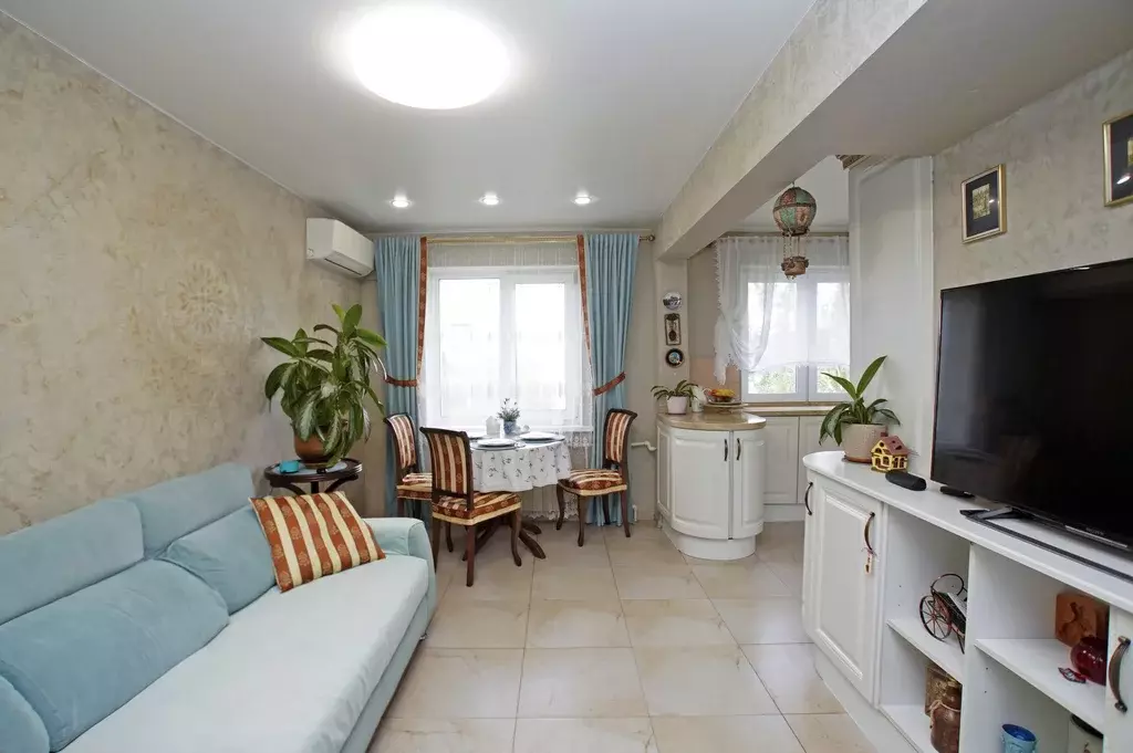 Продаётся 3-к квартира, 59.4 м - Фото 0
