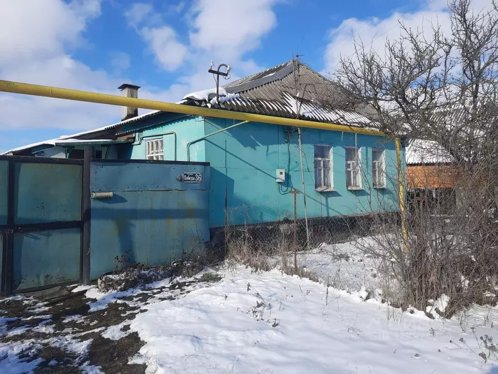 Дом в Курская область, Октябрьский район, Дьяконовский сельсовет, с. ... - Фото 0