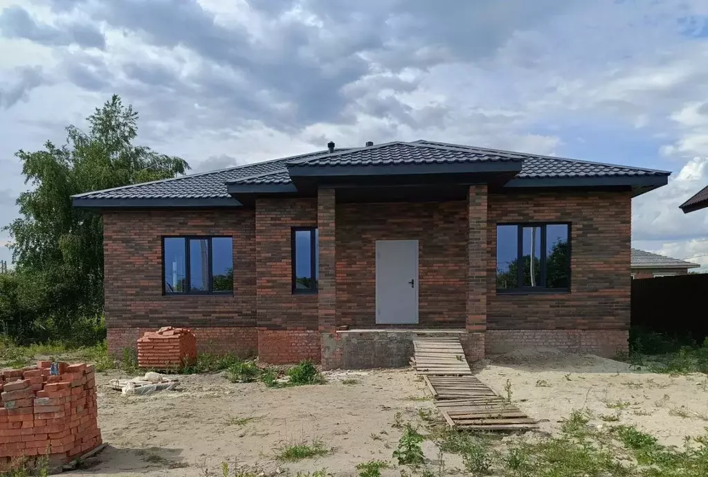 Коттедж в Саратовская область, Саратов проезд 3-й Малый Березовый, 39 ... - Фото 1