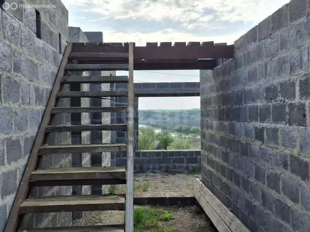 Дом в городской округ город Калуга, село Горенское (196 м) - Фото 0