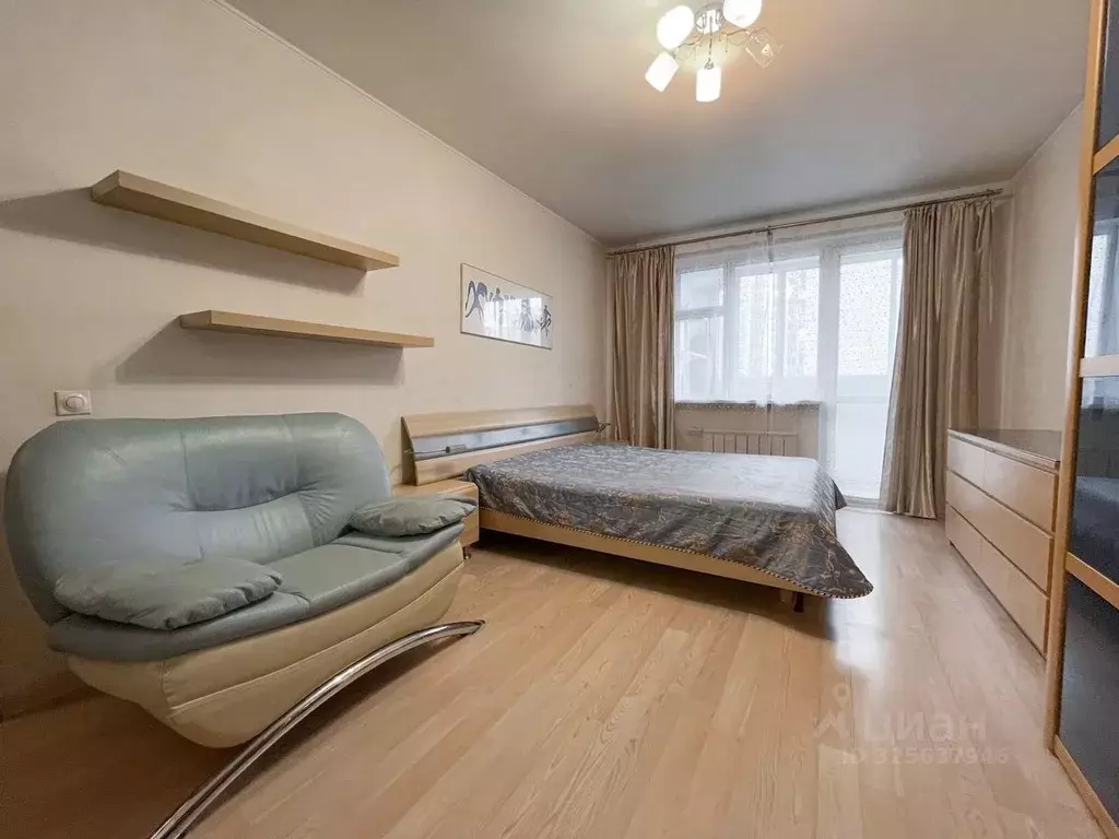 2-к кв. Москва Зеленоградская ул., 17К5 (65.0 м) - Фото 0