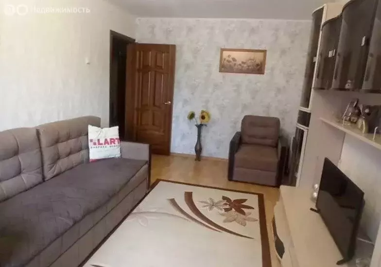 3-комнатная квартира: Волгоград, улица Голубева, 3 (62 м) - Фото 2