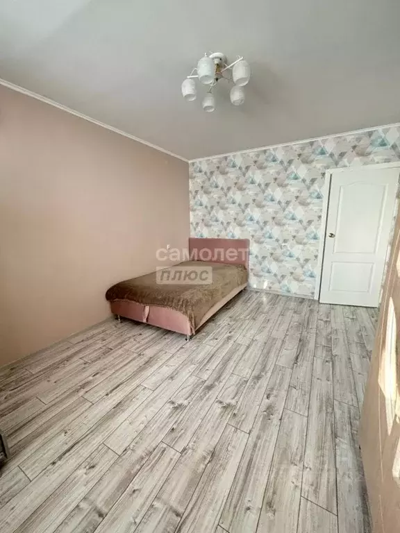 1-к кв. Саратовская область, Саратов ул. Имени Б.Н. Еремина, 1 (35.0 ... - Фото 0