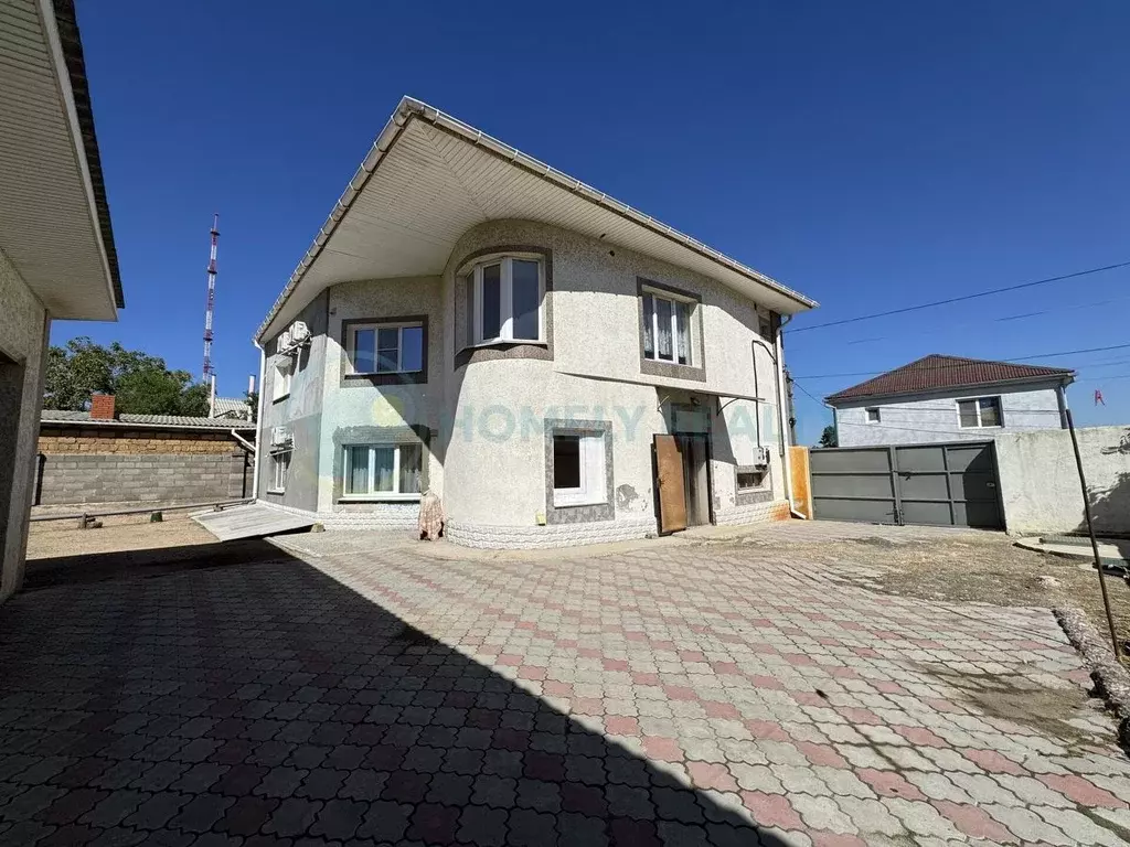 Дом в Севастополь пер. Генерала Мельника, 49/41 (218 м) - Фото 1