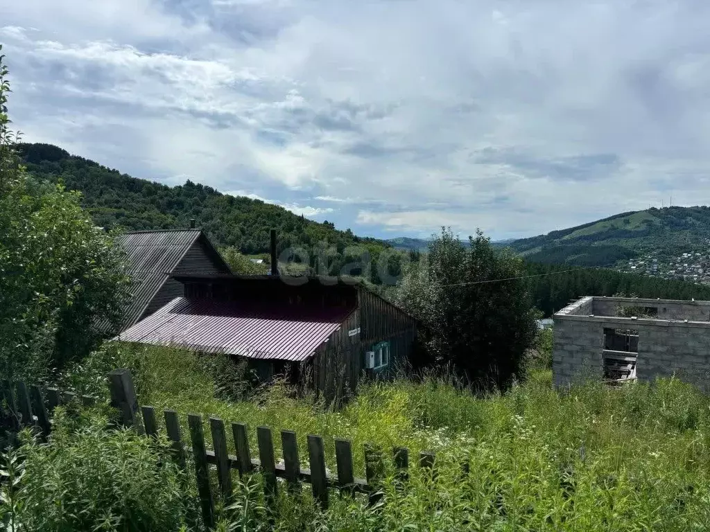 Дом в Алтай, Горно-Алтайск Верховая ул., 41 (16 м) - Фото 1