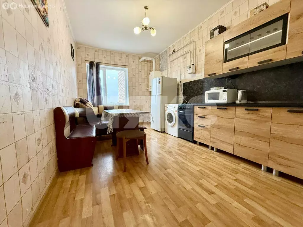 2-комнатная квартира: Батайск, улица Северная Звезда, 7/2 (75 м) - Фото 1