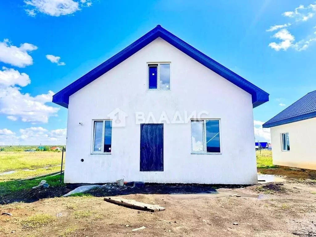 Дом в Башкортостан, Абзелиловский район, Краснобашкирский сельсовет, ... - Фото 0