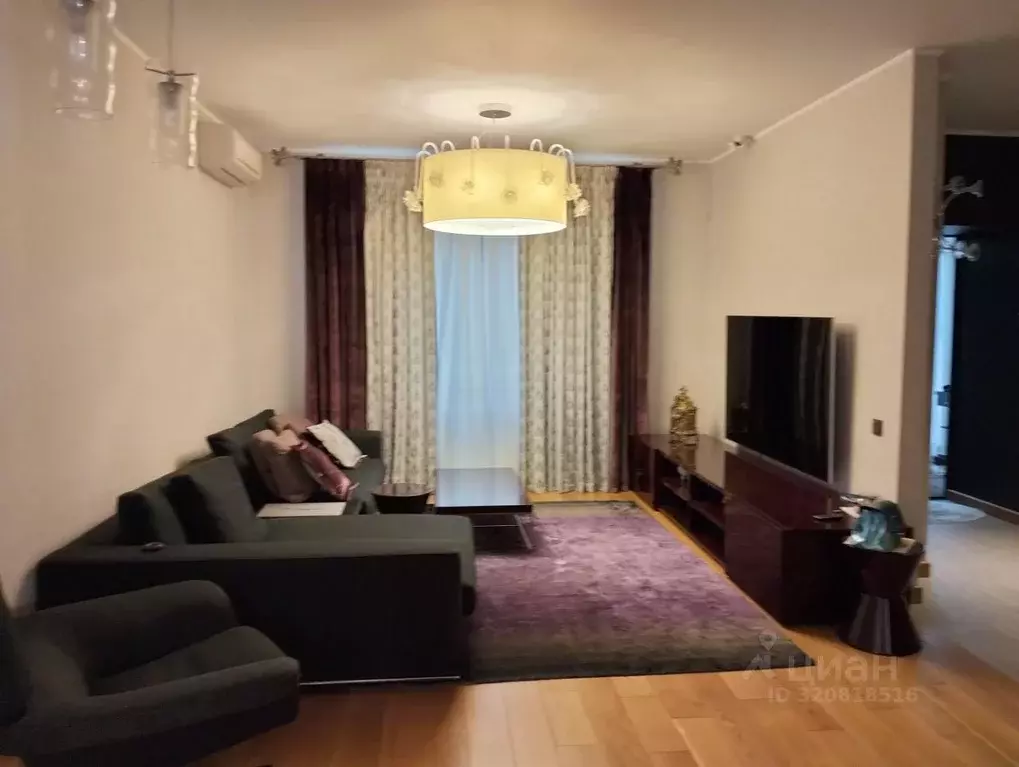 Таунхаус в Калужская область, Обнинск ул. Графская, 6 (300 м) - Фото 2