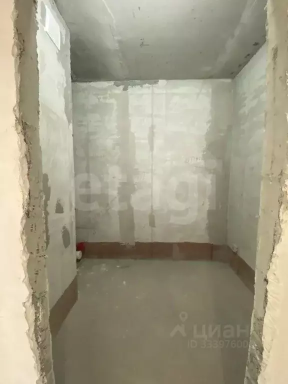 2-к кв. Тюменская область, Тюмень ул. Фармана Салманова, 23 (52.5 м) - Фото 1
