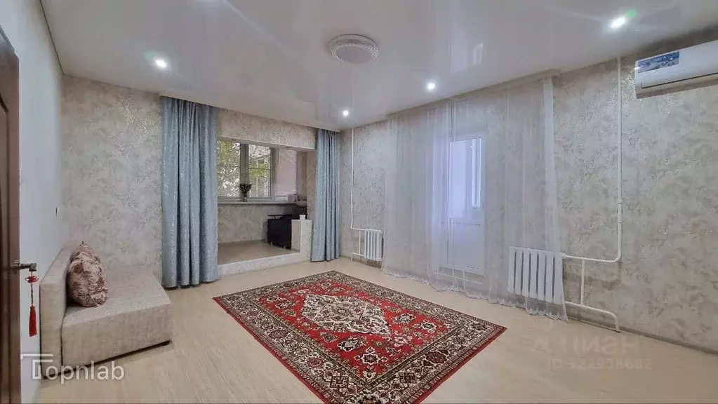 1-к кв. Астраханская область, Астрахань Энергетическая ул., 9 (43.3 м) - Фото 1