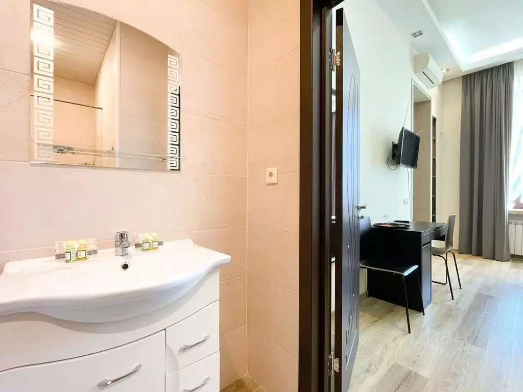 Комната Санкт-Петербург Миллионная ул., 11 (16.0 м) - Фото 2