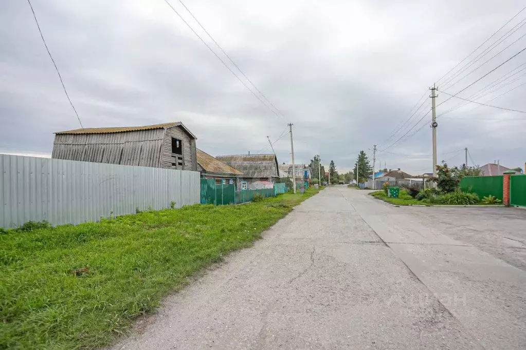 Участок в Новосибирская область, Искитим Барнаульская ул., 15 (5.5 ... - Фото 0