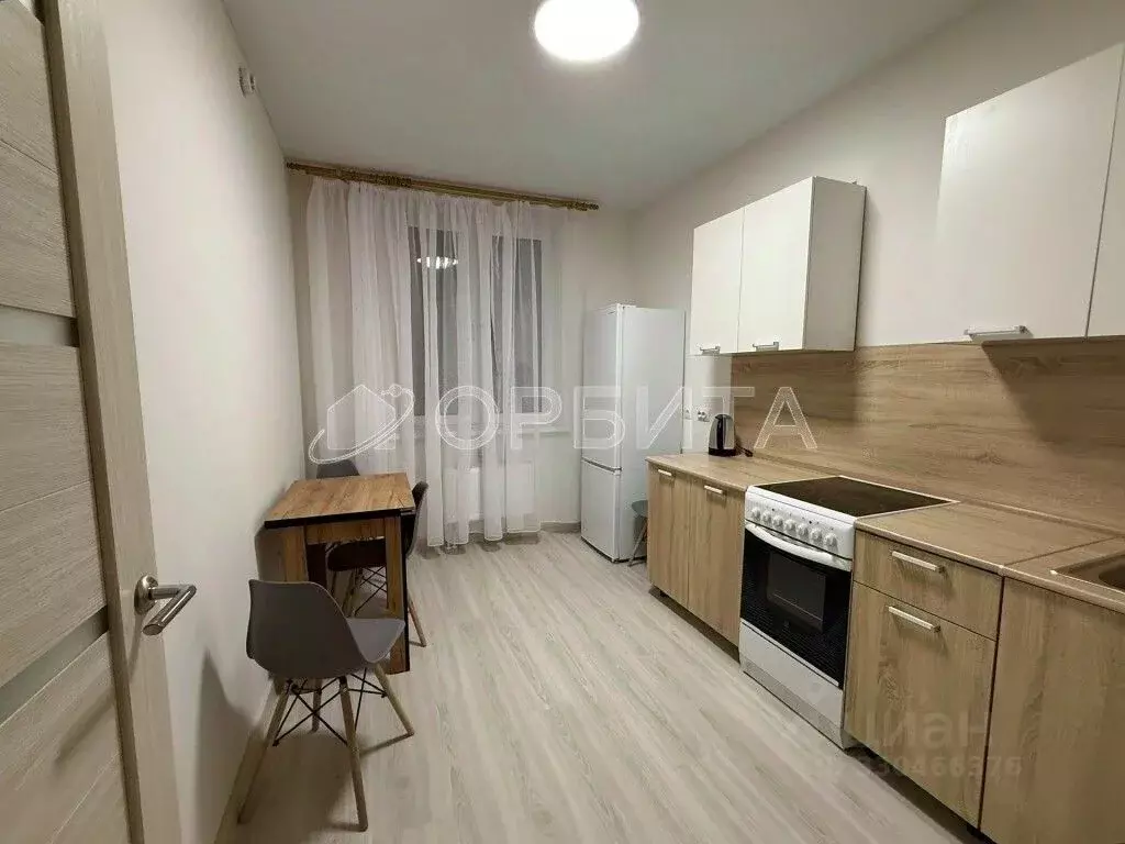 1-к кв. Тюменская область, Тюмень ул. Тамары Сатюковой, 22 (34.7 м) - Фото 1