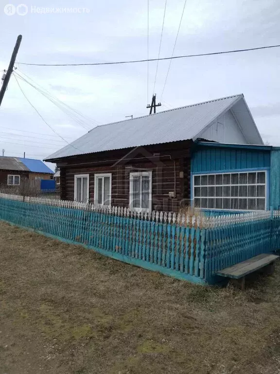 Дом в село Ирбейское, Интернациональная улица, 110 (52.6 м) - Фото 0