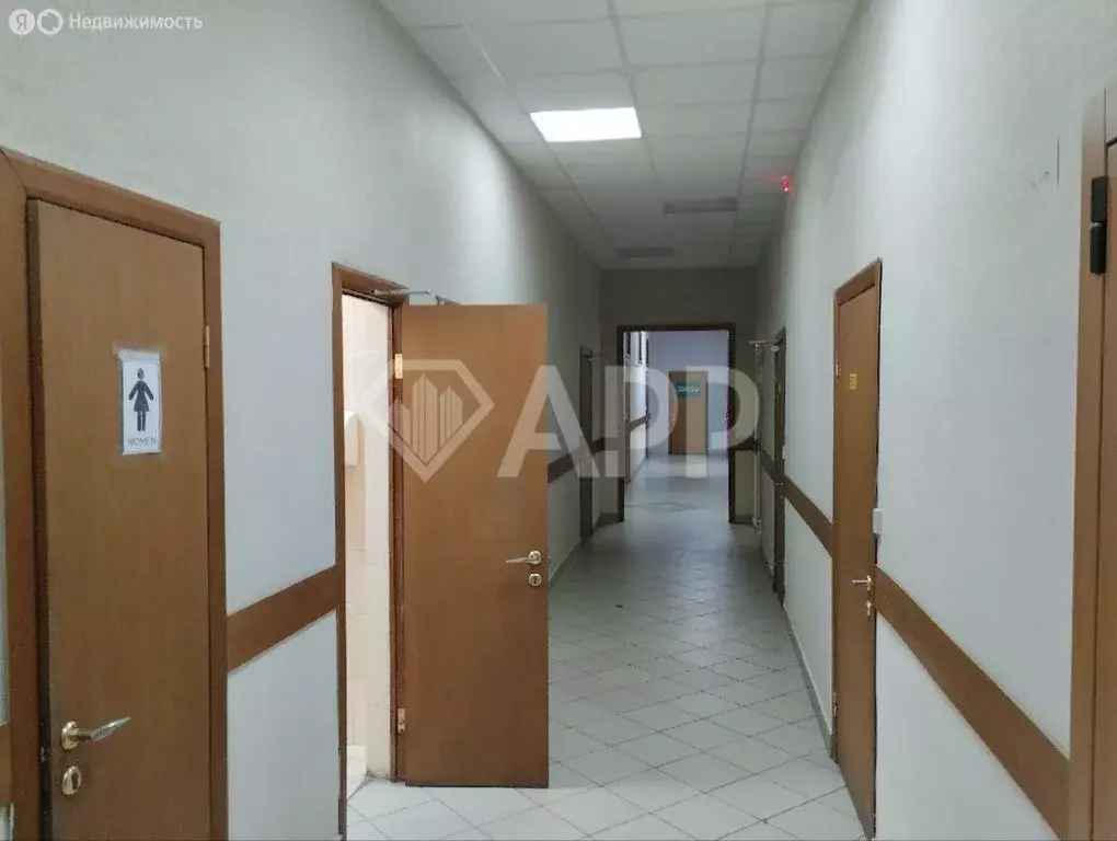 Помещение свободного назначения (776 м) - Фото 1
