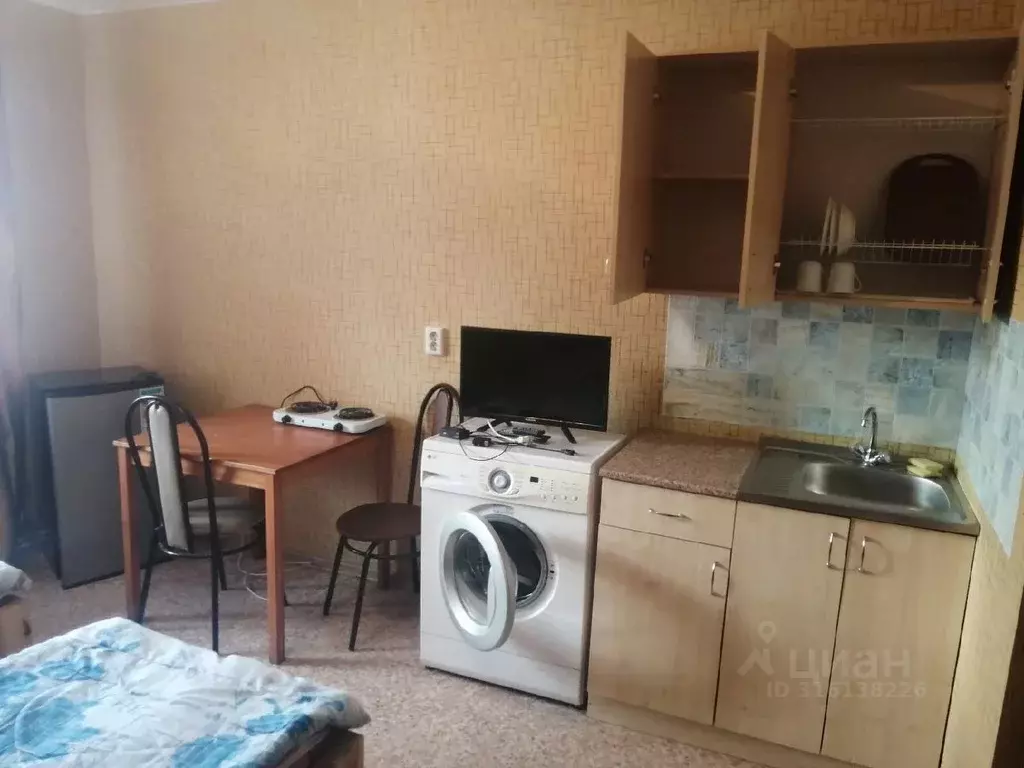 1-к кв. Ульяновская область, Ульяновск ул. Урицкого, 24 (33.0 м) - Фото 1