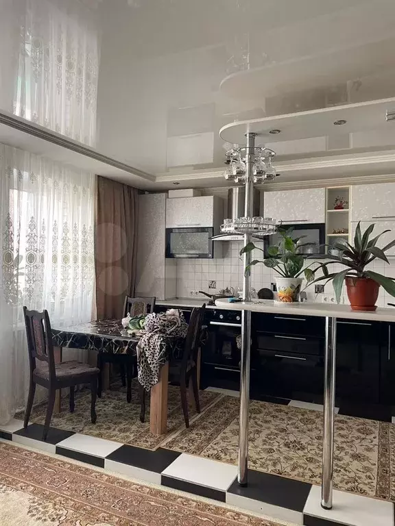 3-к. квартира, 69 м, 6/10 эт. - Фото 0