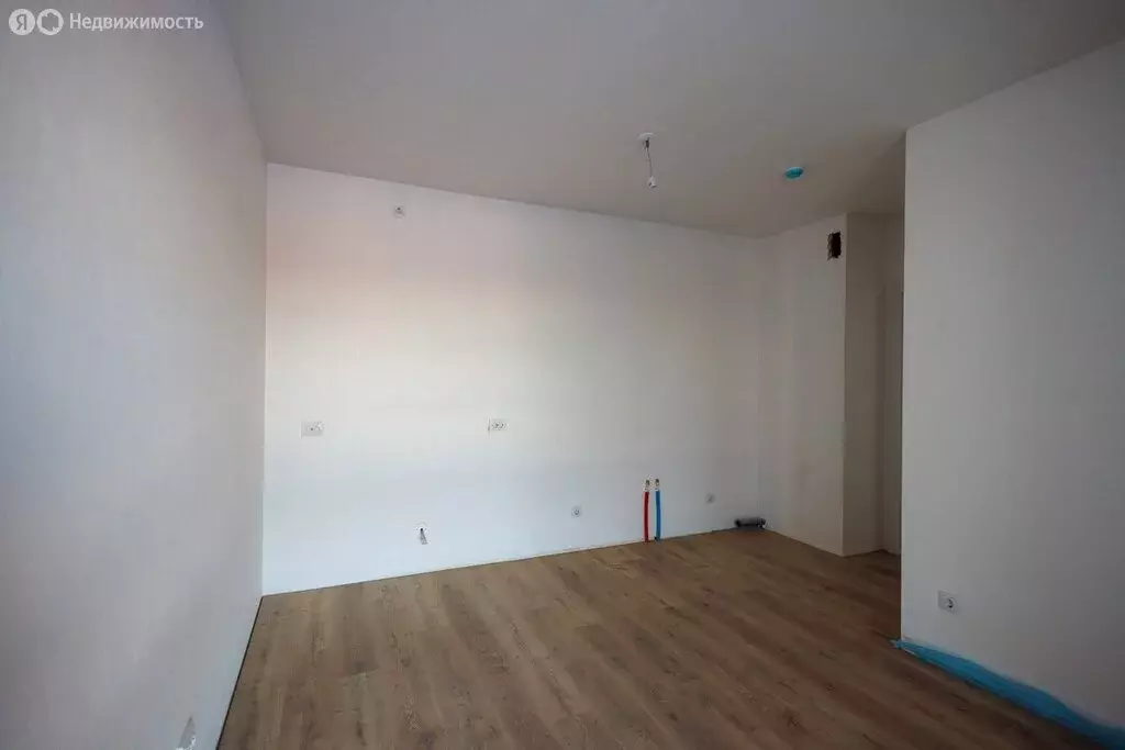 3-комнатная квартира: Екатеринбург, микрорайон Новокольцовский, жилой ... - Фото 2