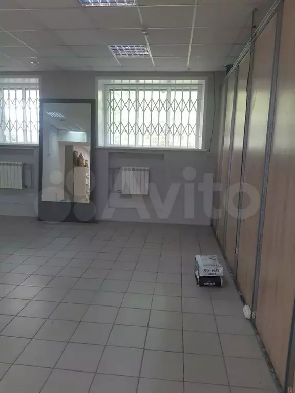 Торговое на ул.Бор.Богаткова, 100 м2, 1 этаж, торговая галерея, ... - Фото 1