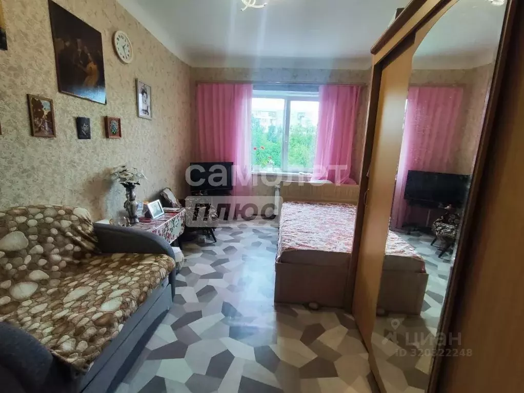 Комната Свердловская область, Екатеринбург ул. Кировградская, 5 (16.3 ... - Фото 1