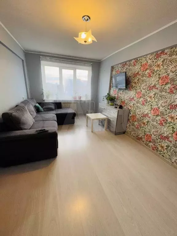 2-к. квартира, 43 м, 9/9 эт. - Фото 1