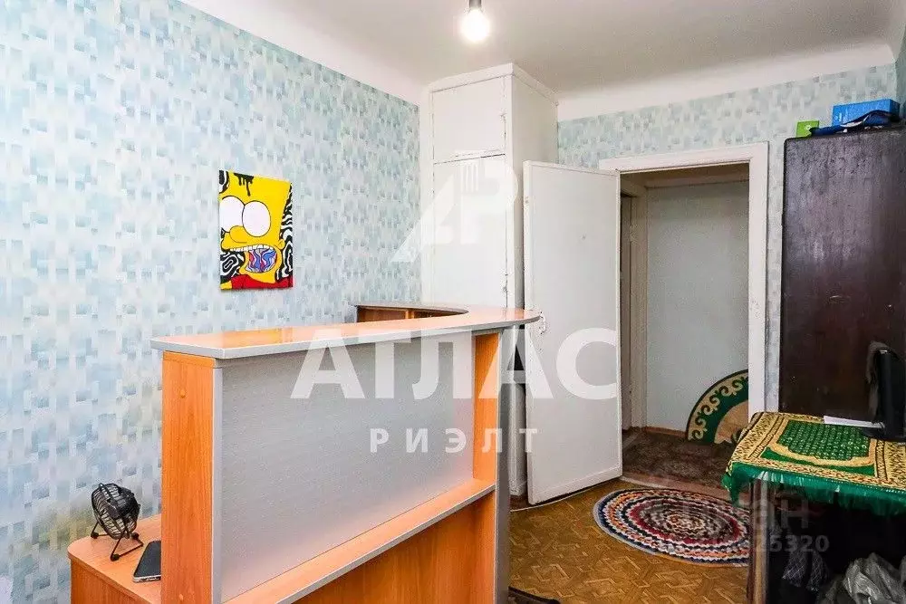 3-к кв. Омская область, Омск ул. 6-я Линия, 168А (58.3 м) - Фото 0