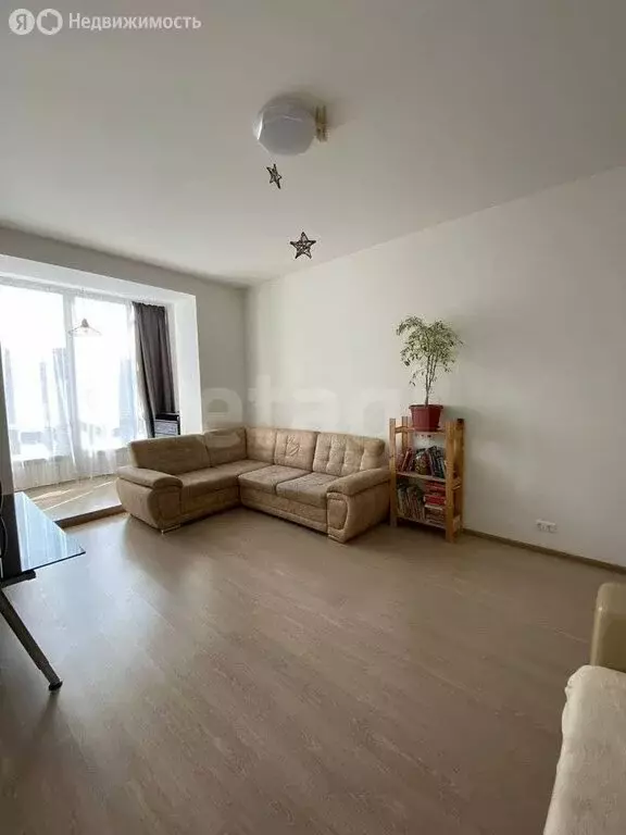 2-комнатная квартира: Омск, улица Яковлева, 9 (70 м) - Фото 1