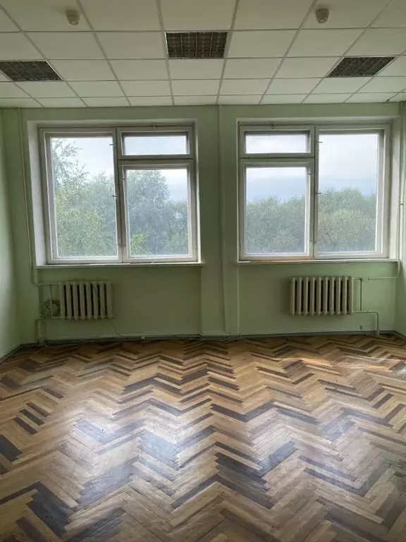 Помещение свободного назначения в Санкт-Петербург пос. Тярлево,  (33 ... - Фото 1