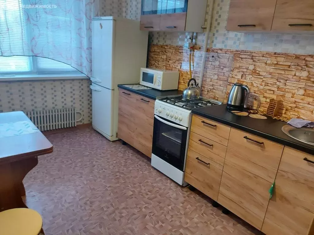 2-комнатная квартира: Волгоград, улица Землячки, 56 (50 м) - Фото 0