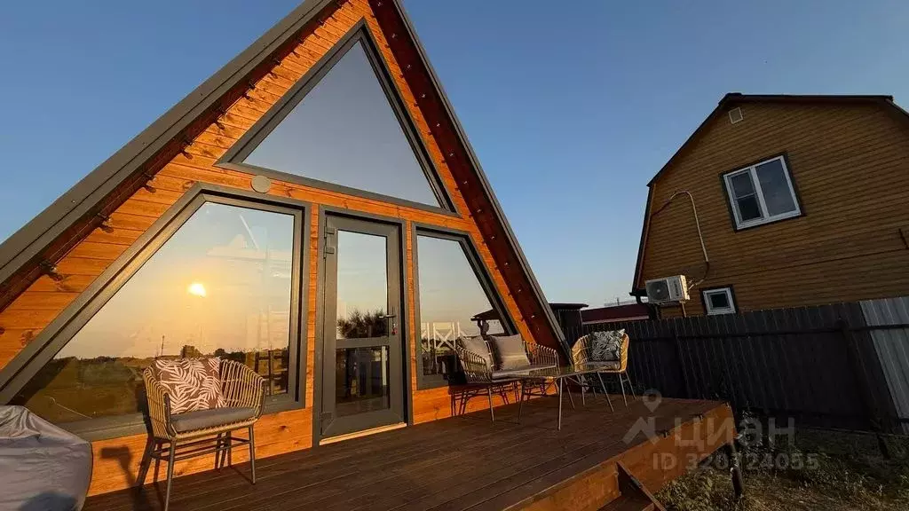 Дом в Краснодарский край, Ейский район, Должанская ст-ца Делегатская ... - Фото 1