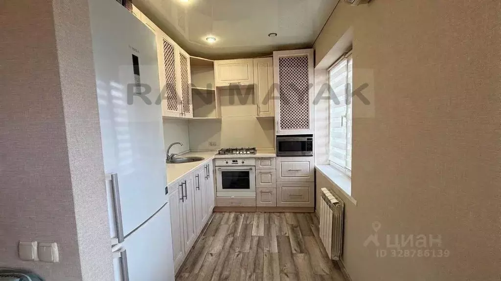 3-к кв. Адыгея, Майкоп ул. Ленина, 42 (80.4 м) - Фото 1
